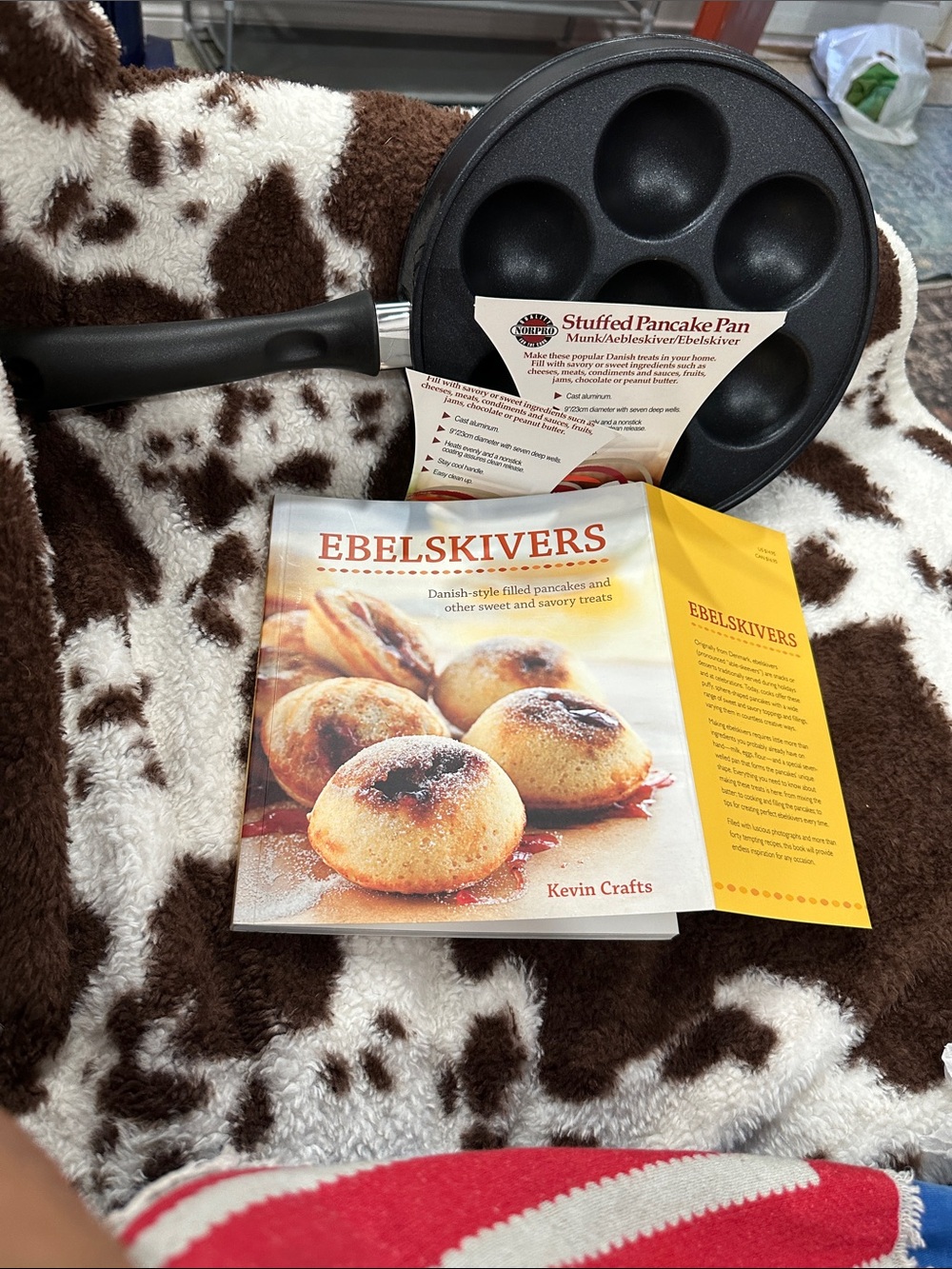Ebelakicer Stuffed Pancake Pan Skillet - Black With New CookBook